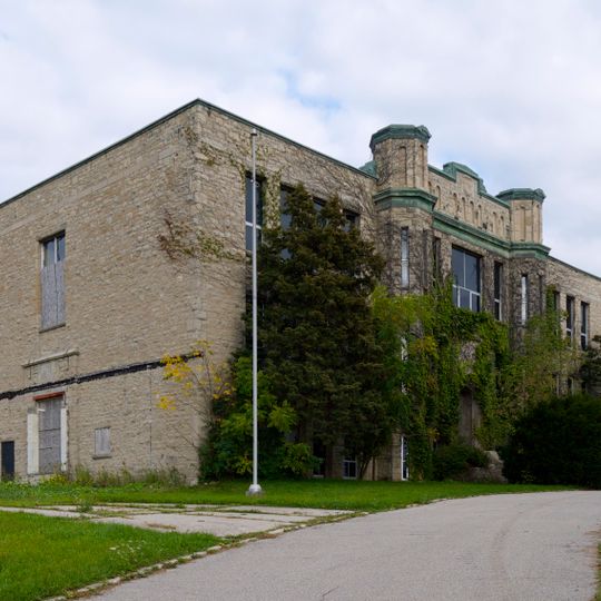 Fergus and District High School