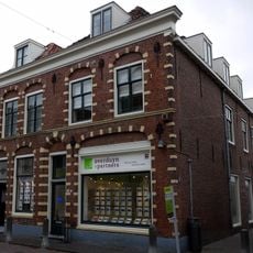 Huis met lijstgevel