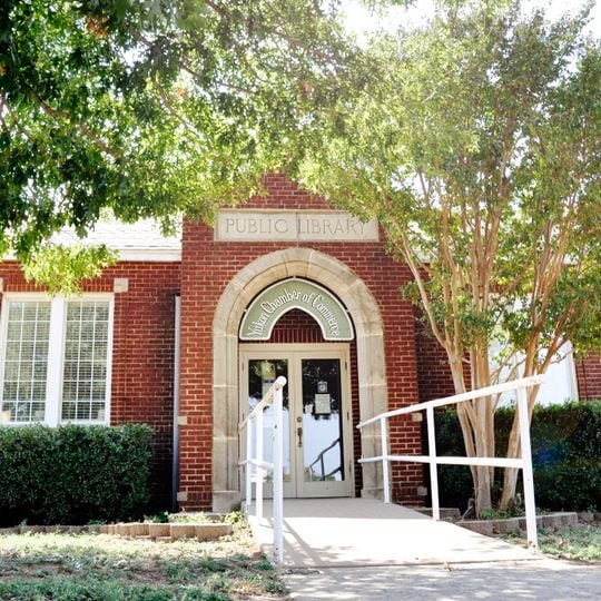 Yukon Public Library