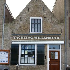 Benedenkade 5, Willemstad