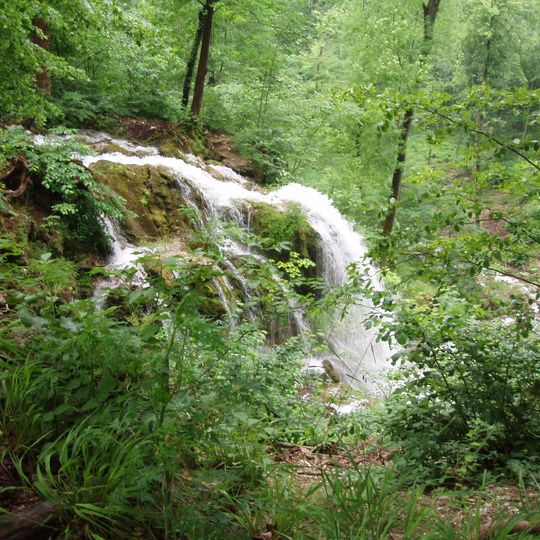 Neidlinger Wasserfall und Fließgewässer im Gewann Pfanne