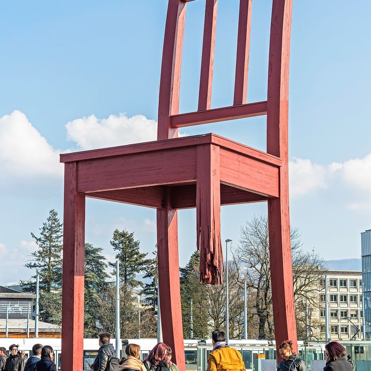 Scultura Sedia Incompleta