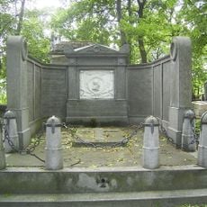 Grave of Ney