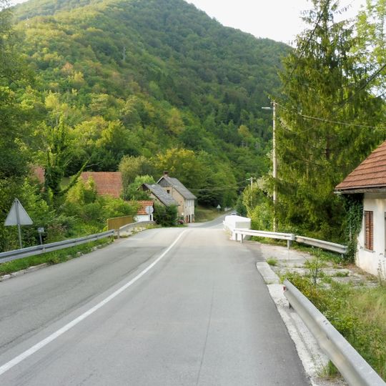 Mala Lešnica