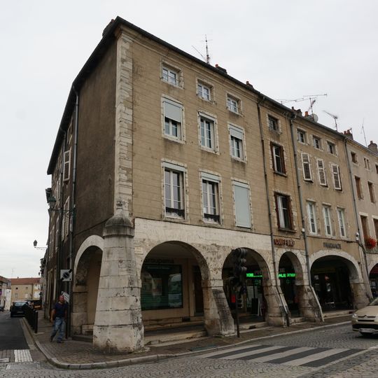 Maison, 66 place Duroc