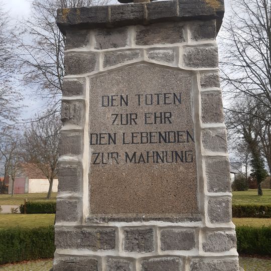 Kriegerdenkmal Mützel