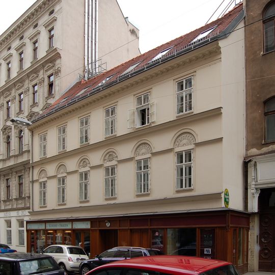 Kirchengasse 28