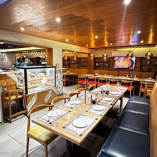 Foods Inn