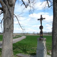 Kříž na severním okraji obce