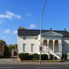 Wohnhaus & Nebengebäude Buckower Damm 200