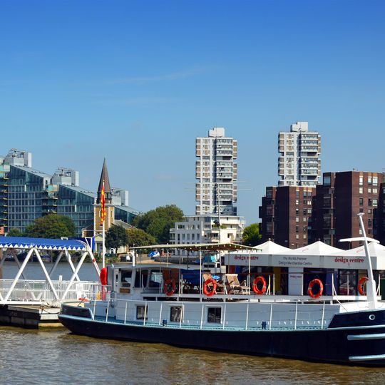 Chelsea Harbour Pier