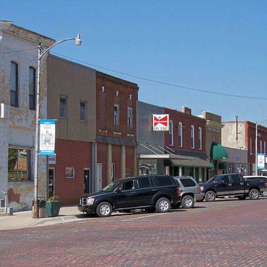 Doniphan County Courthouse Square Historic District