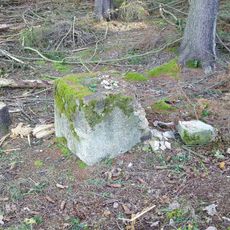 Kříž u cesty k hájovně Svidná