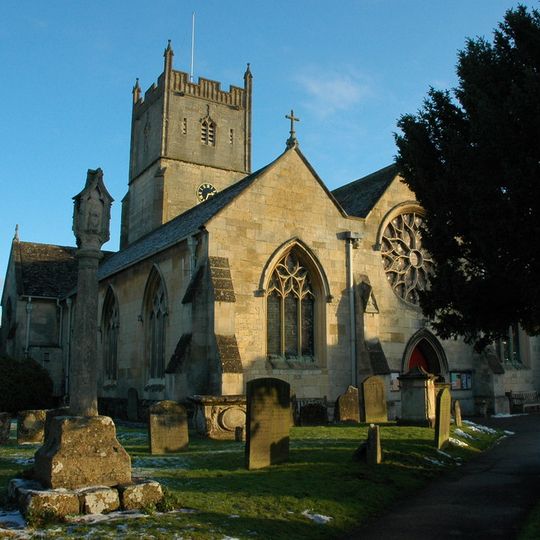 Churchyard cross in St Mary's churchyard