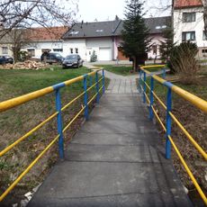 Lávka přes Okluky v Horním Němčí poblíž autobusové otočky