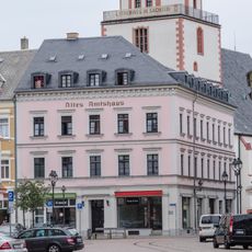 Wohnhaus in geschlossener Bebauung in Ecklage Obermarkt 14