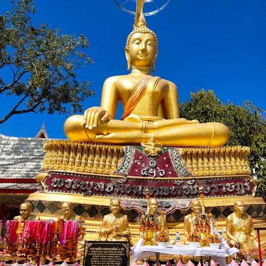 Wat Bang Rak Noi