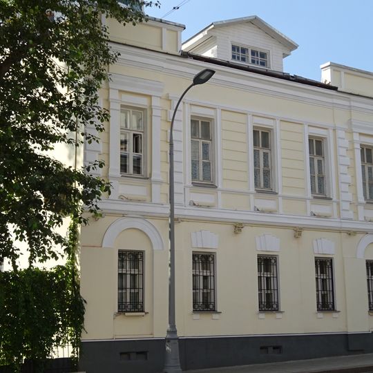 Дом причта церкви Симеона Столпника «что за Яузой»