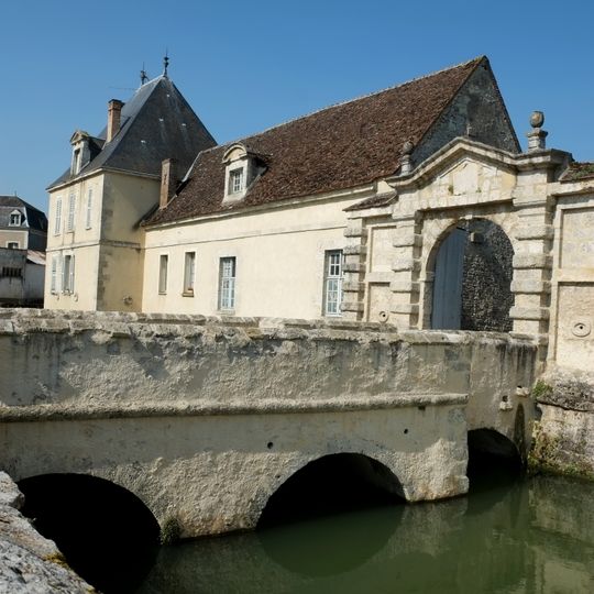 Ancien château de Beaumont du Gâtinais