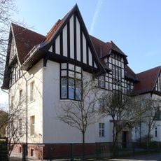 Rudolf-Höhne-Stiftung, Wohnheim Ebereschenallee 48, Rüsternallee 41