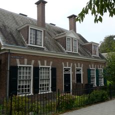 Dubbele dienstwoning bij villa De Laak