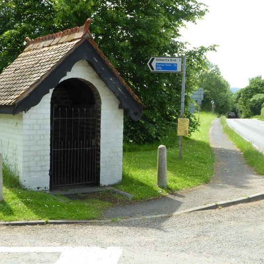 Pump And Pump House At Cross Hands