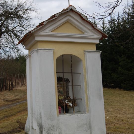 Kaplička v Karlově