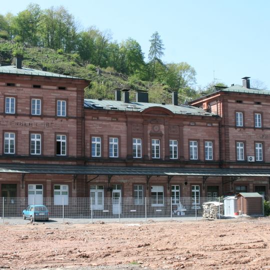 Station building at Miltenberg central station