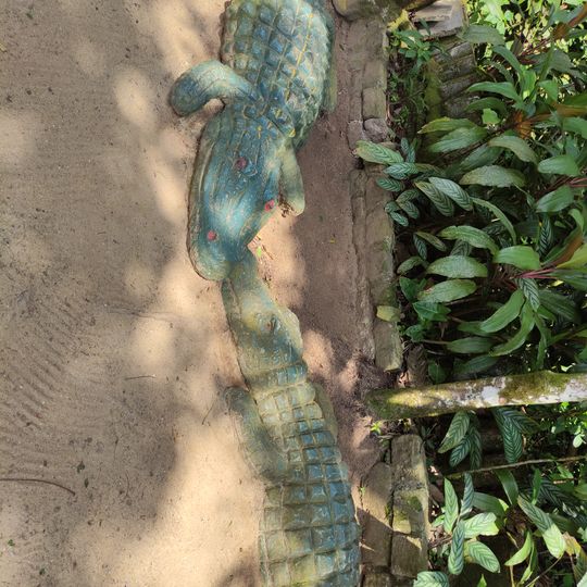 Escultura Naif - Jacaré II