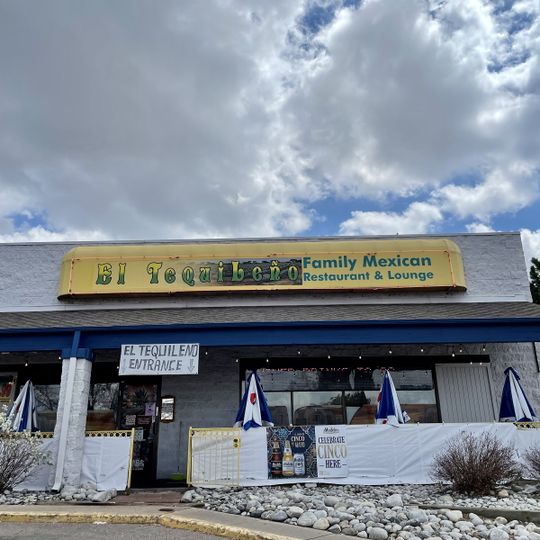 EL TEQUILEÑO Family Mexican Restaurant