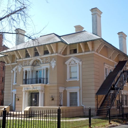 Rudolph V. Kuser Estate