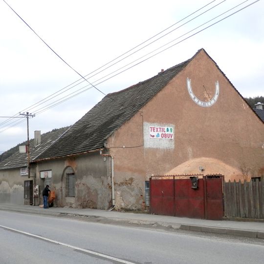 Hostinec, voziareň