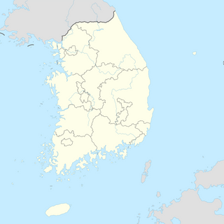 Kuksa-bong (tumoy sa bukid sa Habagatang Korea, Gyeongsangnam-do, lat 34,87, long 128,06)
