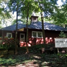 Lake Shore Chapel