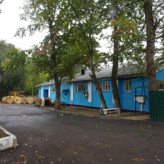 Здание отхожего места на 52 очка