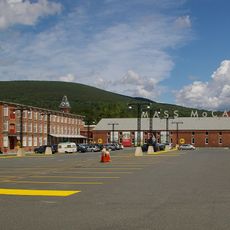 Massachusetts Museum of Contemporary Art