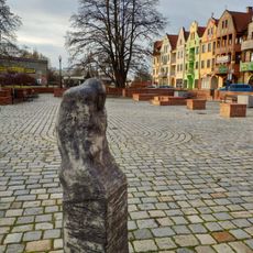 Rzeźba "Kondycja Ludzka"