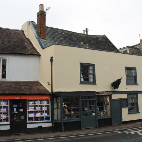 62 Fore Street
