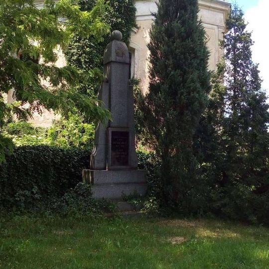 Pomník padlých v Siřemi