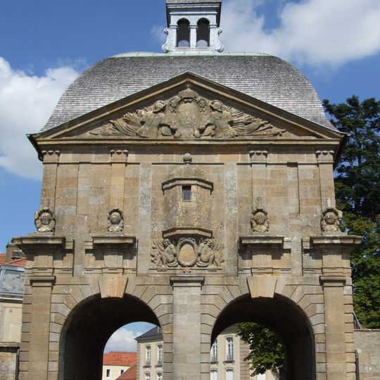 Porte des Moulins