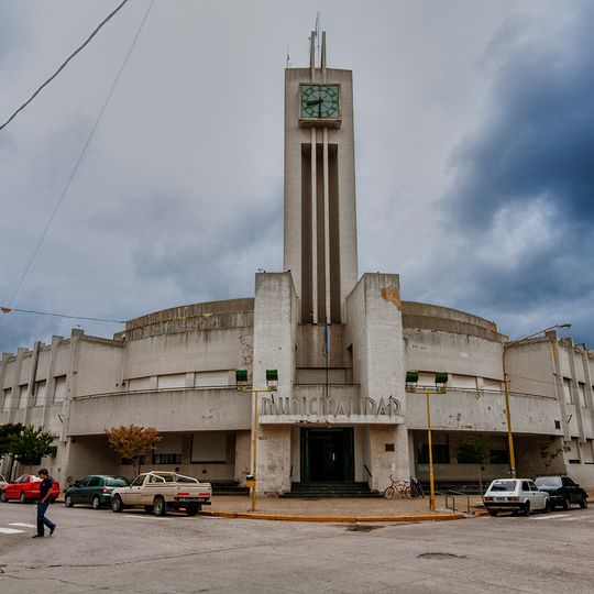 Adolfo Gonzales Chaves town hall