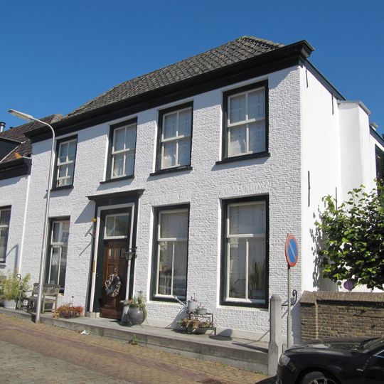 Kerkstraat 9, Geervliet