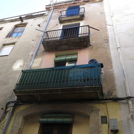 Building in carrer dels Metges, 23