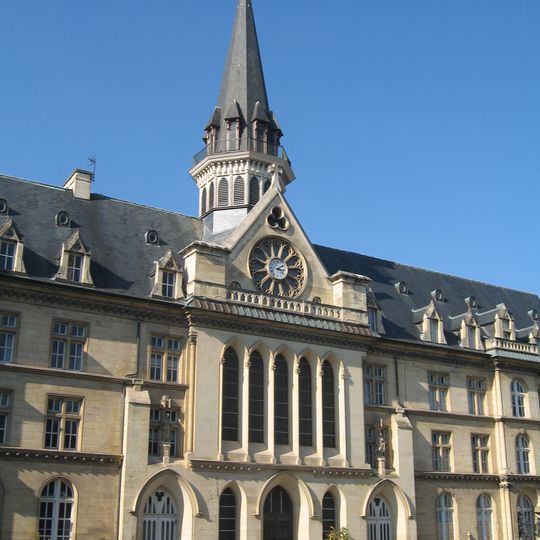 Établissement public de santé mentale de Caen