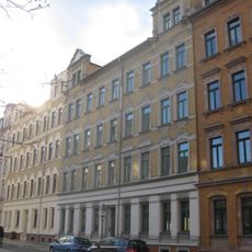 Mietshaus in geschlossener Bebauung Reinhardtstraße 5