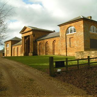 Stables Of Harlestone House