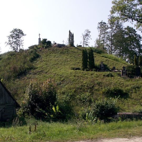 Papilės piliakalnis