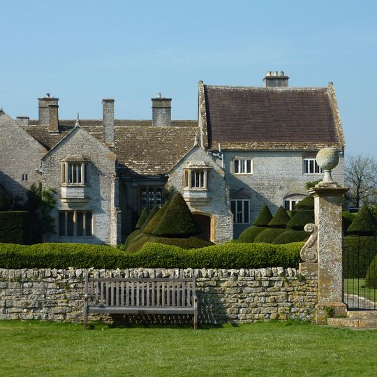 Lytes Cary