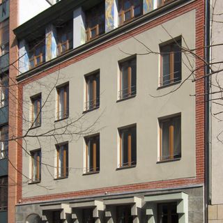 Mietshaus Waisenstraße 2