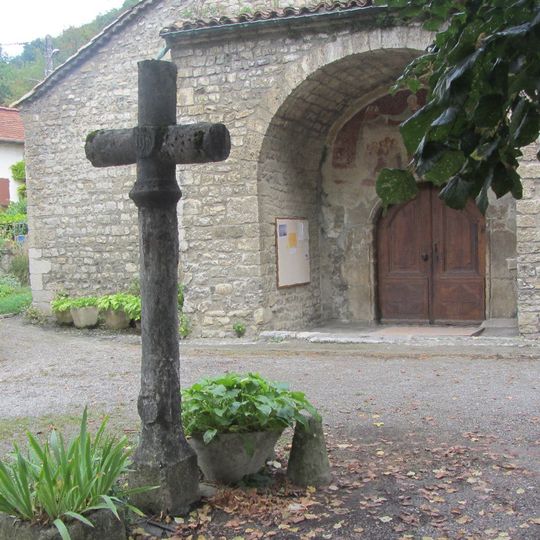 Croix du cimetière de Genevrey